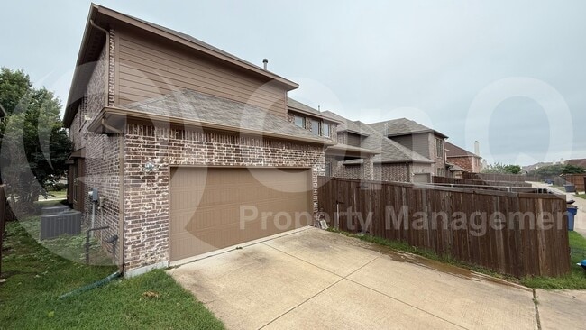 Photo - 11640 Gatesville Dr Casa