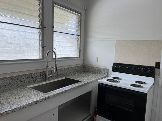 Photo - RMS100ach (REOM) Unit #B