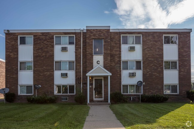 Building Photo - Bellreng Apartments