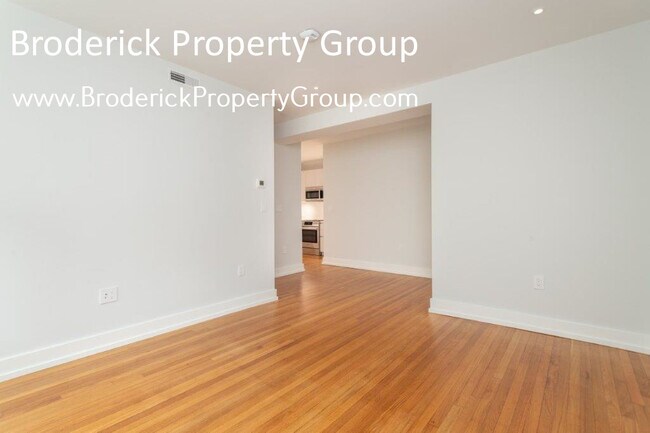 Photo - 15 Forest St