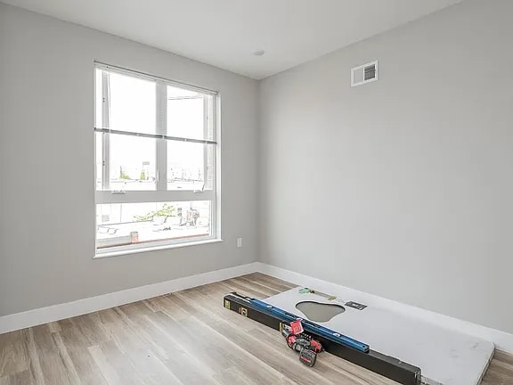 Photo - 2008 N Darien St Unit 10