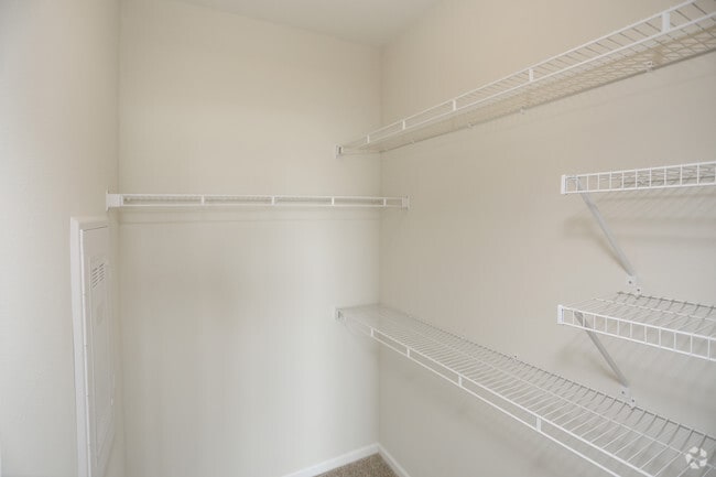 Walk In Closet
