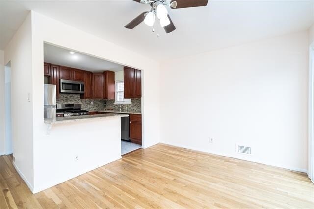 Photo - 178 W 17th St Unit 1
