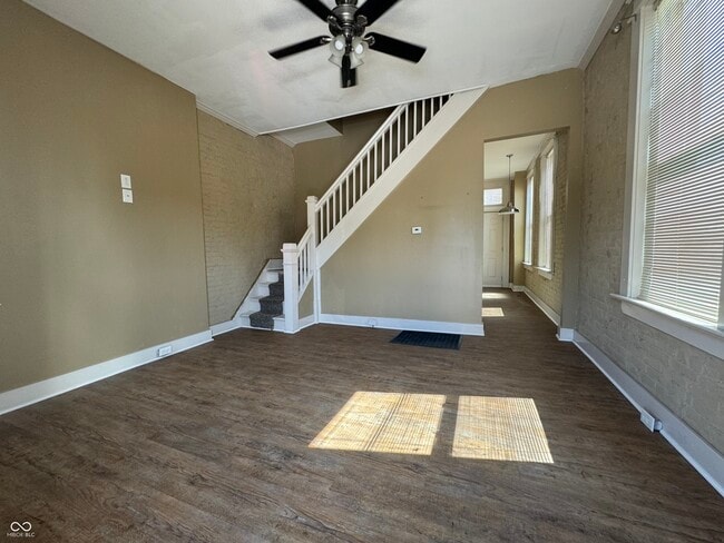 Photo - 701 Stevens St