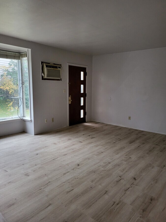 Photo - 309 6th Ave Unidad B