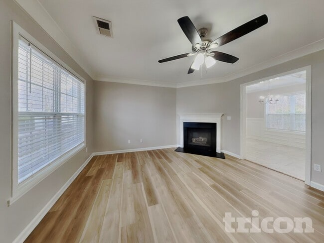 Photo - 1166 Waterlyn Dr