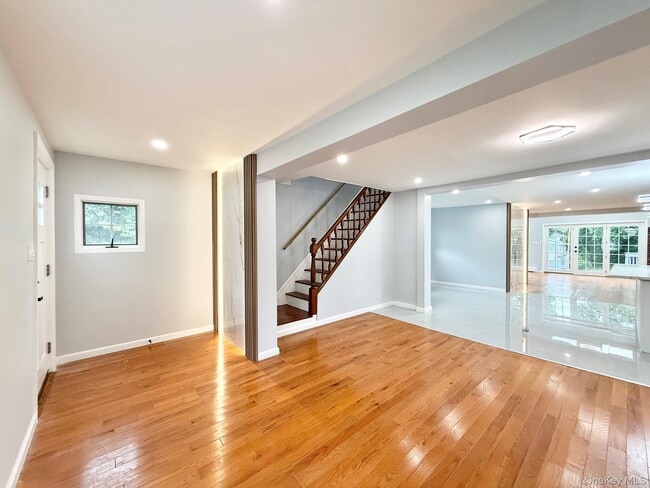 Photo - 20 Baylis Pl