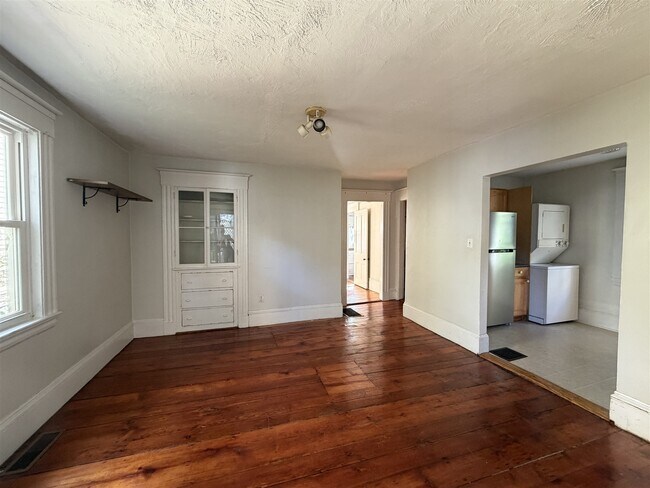 Photo - 15 Laurel St Unit 1