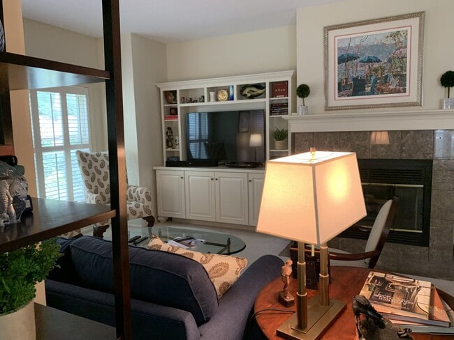 Photo - Beautifully Furnished Luxury Townhome – Seasonal Rental in the Heart of Downtown Wayzata, All Uti...