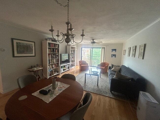 Photo - 34 Hamilton Rd Unit 504