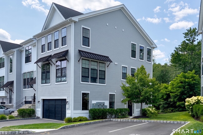 Building Photo - 25 Brentwood Cir Unit 25