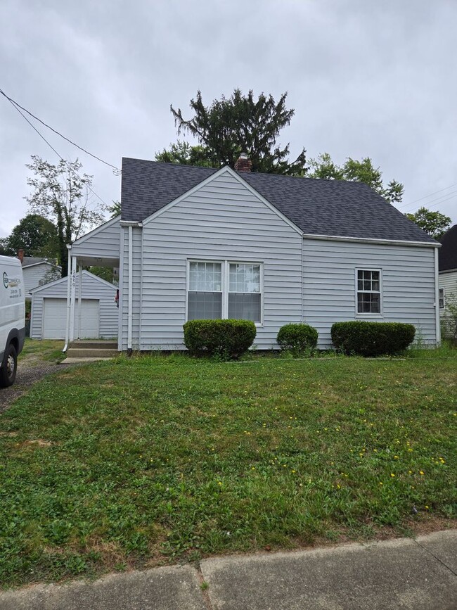 Building Photo - 1439 Orlando Ave Rental