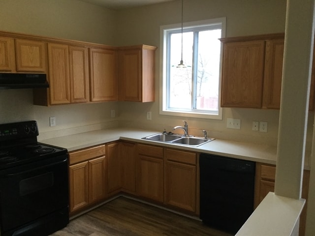 Photo - 9815 Waltham Ct