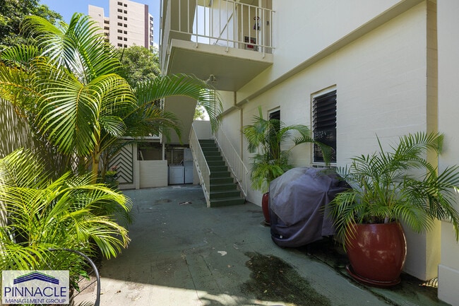 Photo - 240 Lili?uokalani Ave Unit 201