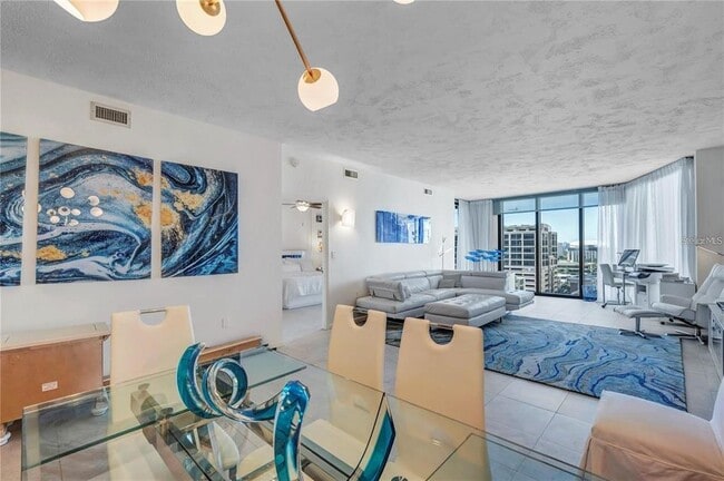 Photo - 1 Beach Dr SE Unit 1309