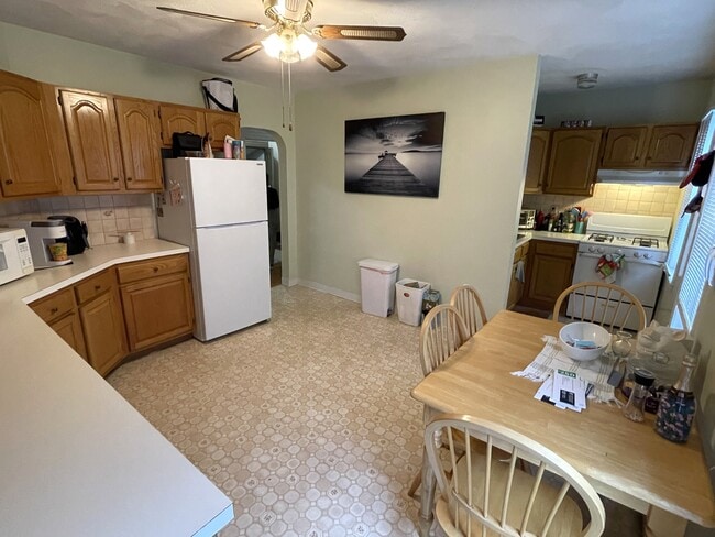 Photo - 27 Ibbetson St Unit 3