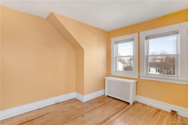 Photo - 29 Neptune Ave Unit 3rd Floor