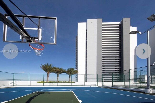 Photo - 16385 Biscayne Blvd Unidad 2420