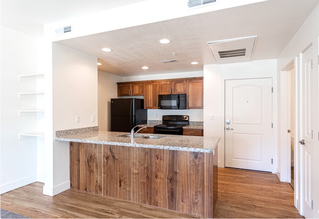 Photo - Kay's Crossing