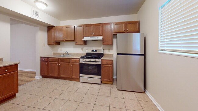 Photo - 1351 Schwerner Ct