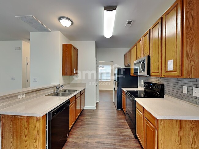 Photo - 4219 Kiser Woods Dr SW