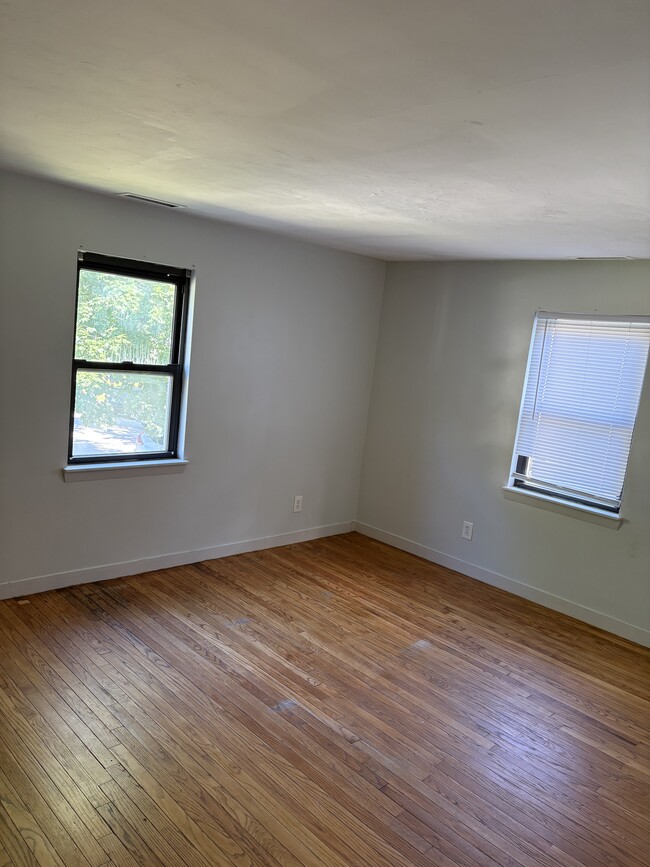 11 Brownell Cir