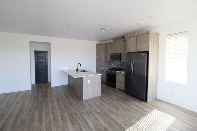 Photo - Gated Condo near Copper River