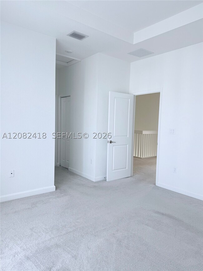 Photo - 1427 SE 7th Ter