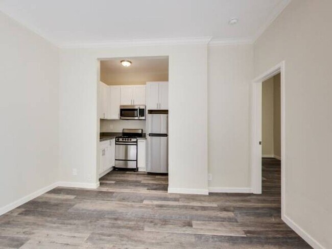 Photo - 2228 Union St Unit 207