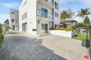 Photo - 2057 S Garth Ave