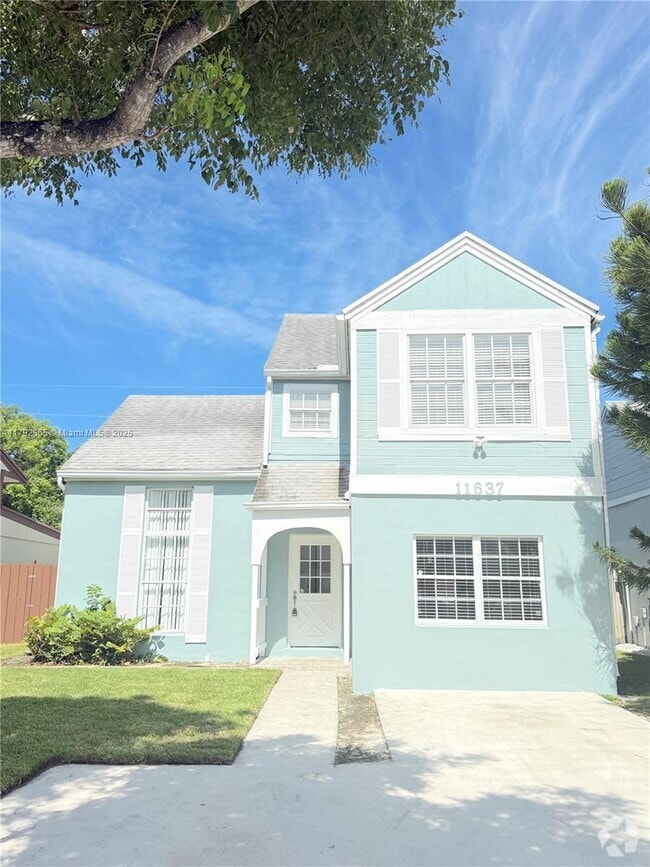 Building Photo - 11637 SW 117th Ct Rental