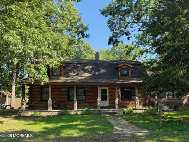 Building Photo - 375 Arrowhead Dr