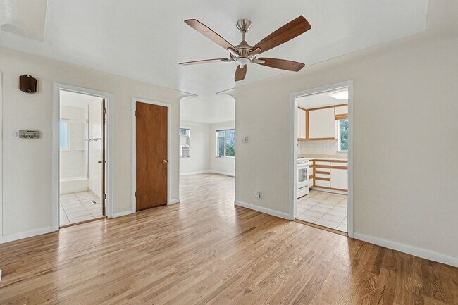 Photo - 3Bed/1Bath Home in Littleton