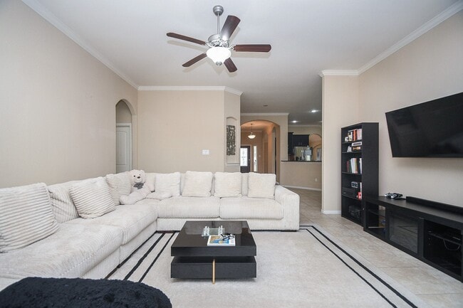 Photo - 20415 Kittredge Dr