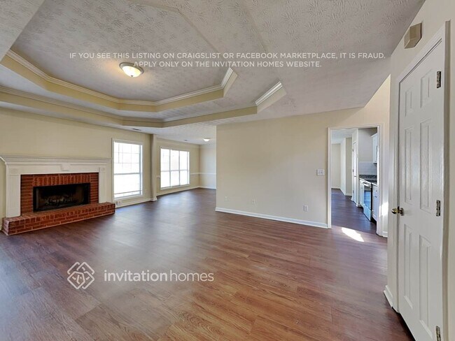 Photo - 1530 Devonshire Way