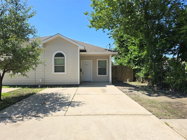 Photo - 3702 Wylie St