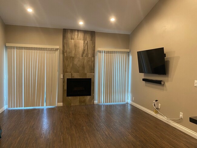 Photo - 10325 Caminito Cuervo Unit 198