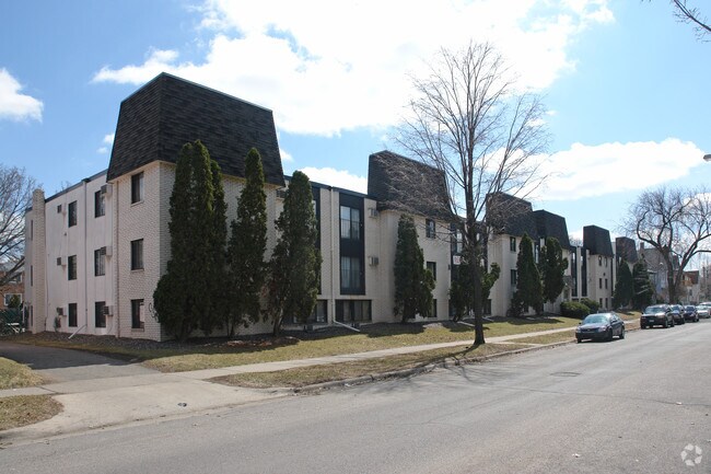 Photo - 2525 Harriet Ave S