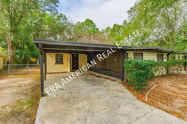 Building Photo - 507 Fir Ave