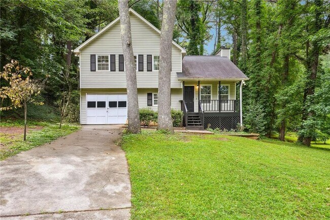 Photo - 8298 Blackfoot Trail