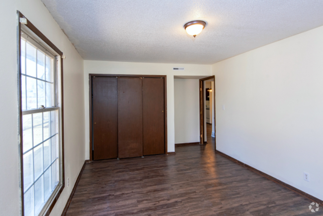 Building Photo - 915-914 Prince St Unit 4 Rental