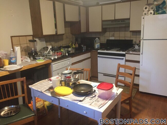 Photo - 58 Queensberry St Unit G2