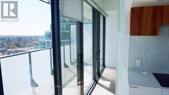 Photo - 185 Roehampton Ave Unit 1306