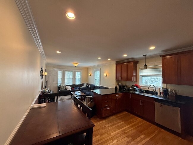 Photo - 72 Bennett St Unit 72