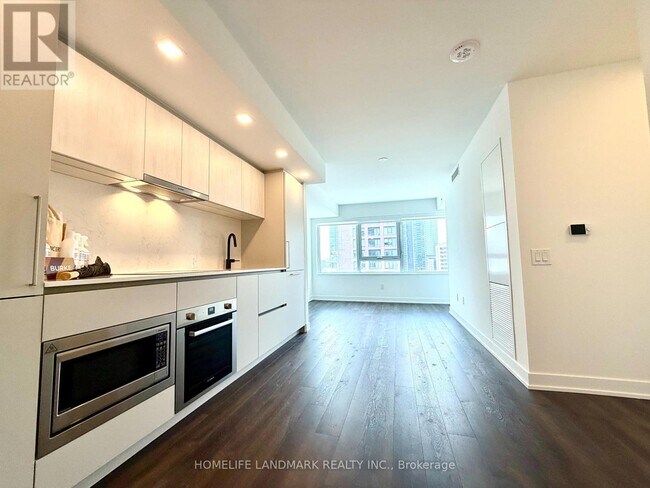 Photo - 609 Sherbourne St Unit 2303
