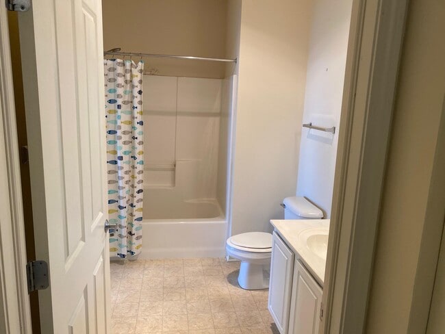 Photo - 4110 S Lake Dr