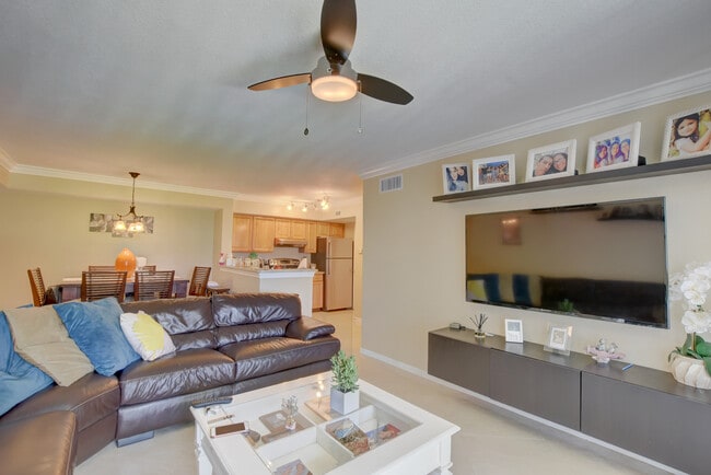 Building Photo - 15035 Michelangelo Blvd Unit 206 Rental