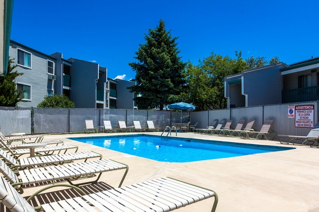 Photo - Lincoln Springs Apartments