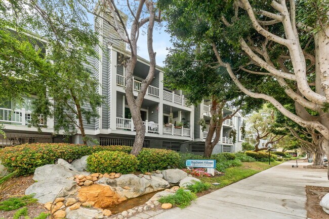 Beachport Village - 8505 Gulana Ave Unidad 4213 Rental
