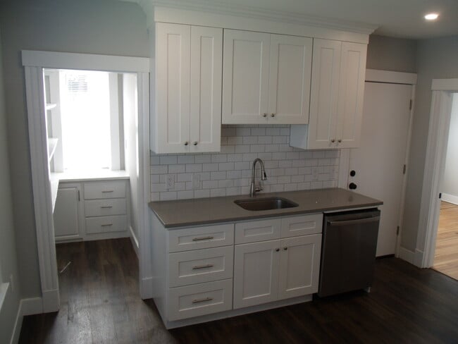 142 W Center St Unit West Center